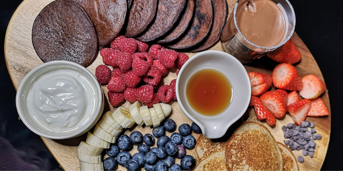 A Girl & Her Appetite